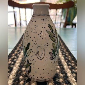 Art pottery pinched fern vase -home decor